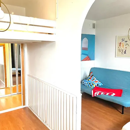 Small In Kamppi Apartment