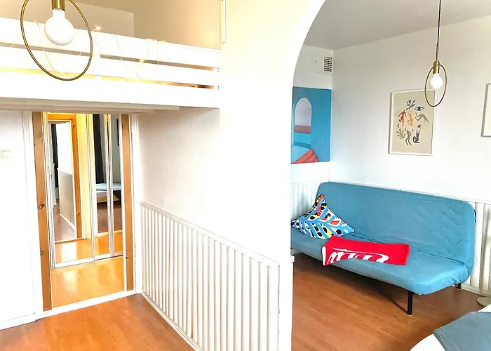 Small In Kamppi Apartment